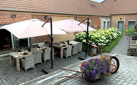 B&B 'T Oezent
